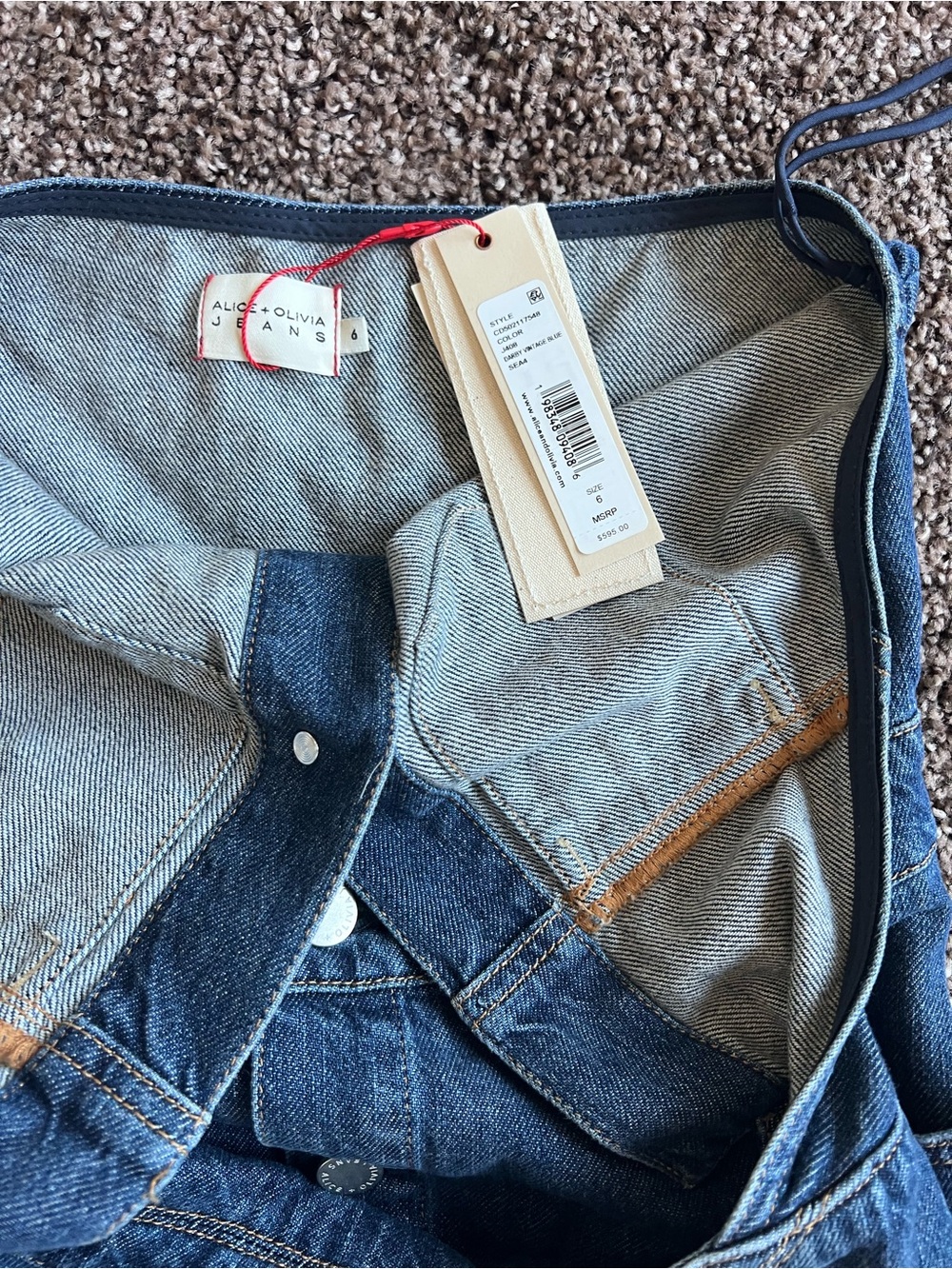 Alice + Olivia Medium Blue Denim Button-Front Dress - Picture 4 of 7